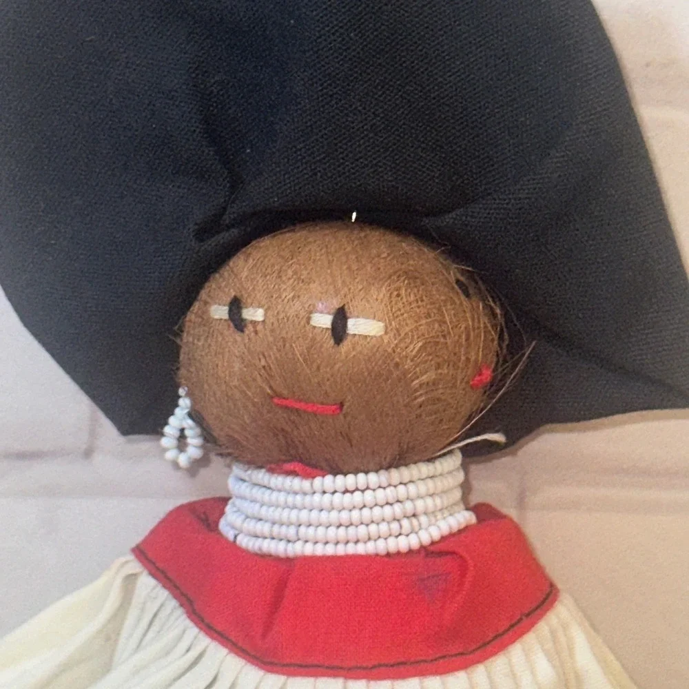 Vintage Handmade Nut Head Seminole Folk Art Doll Traditional Cultural Dress 10